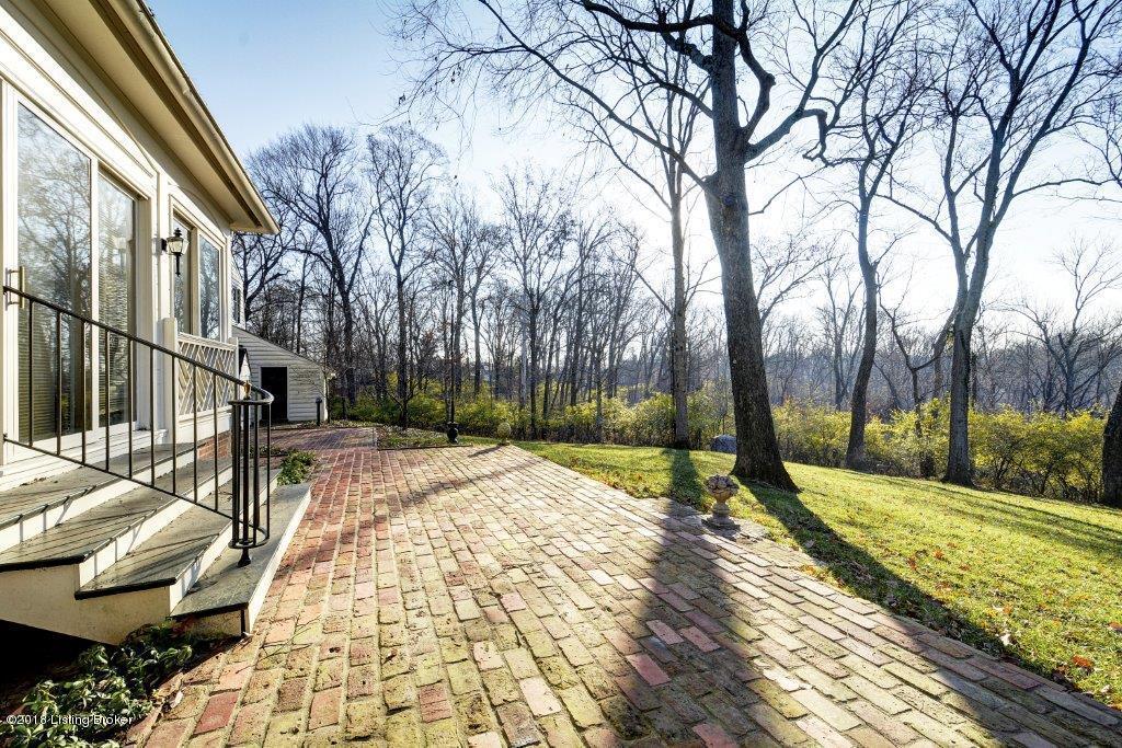 16 River Hill Road Louisville, KY 40207 - Photo 13 of 58 13