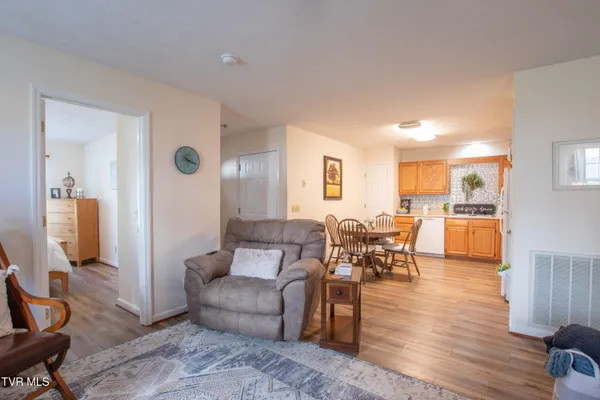 $1,100,000 | Tbd Deer Run Drive, Unit 22 24 AND 27, Abingdon, VA 24211