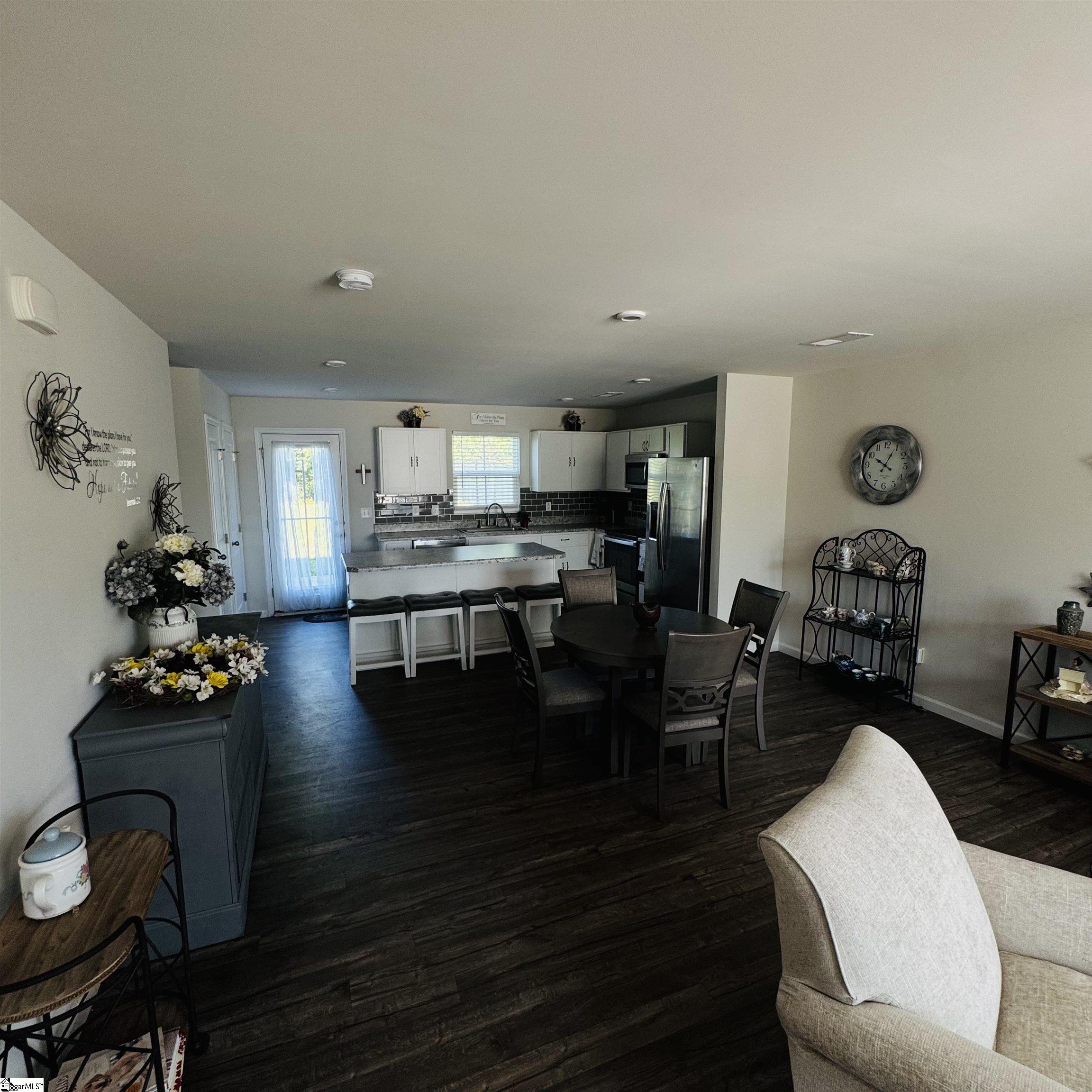 446 Hobson Way Lyman, SC 29365 - Photo 2 of 12