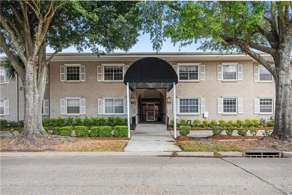 $900 | 6555 Park Manor Drive, Unit 256, Metairie, LA 70003