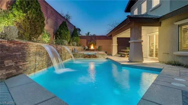 $825,000 | 10697 Acacia Park Place, Las Vegas, NV 89135