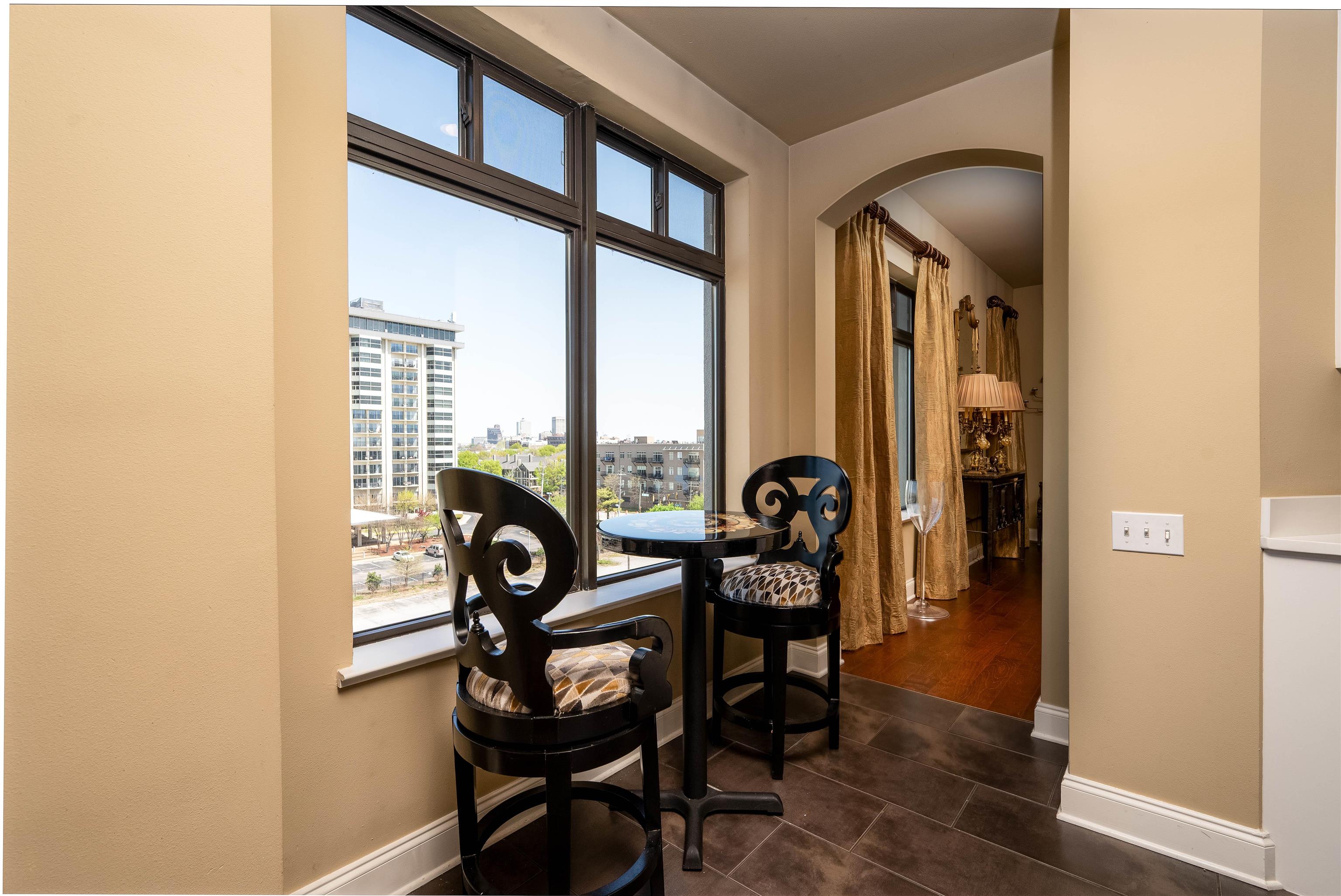 717 Riverside Drive, Unit 609/610 Memphis, TN 38103 - Photo 8 of 40