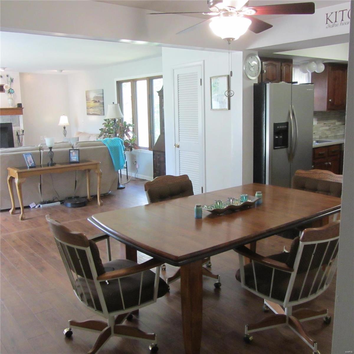 5683 Hempline Road St. Louis, MO 63129 - Photo 7 of 18