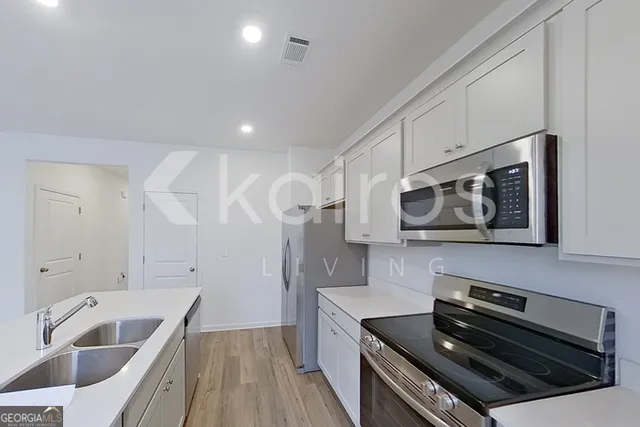 $1,975 | 212 River Birch Way, Warner Robins, GA 31093