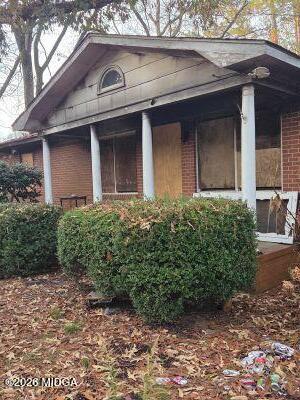 3434 Cook Circle Macon, GA 31217 - Photo 5 of 5 Porch