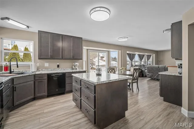 $410,000 | 2233 Appaloosa Trail, High Ridge, MO 63049