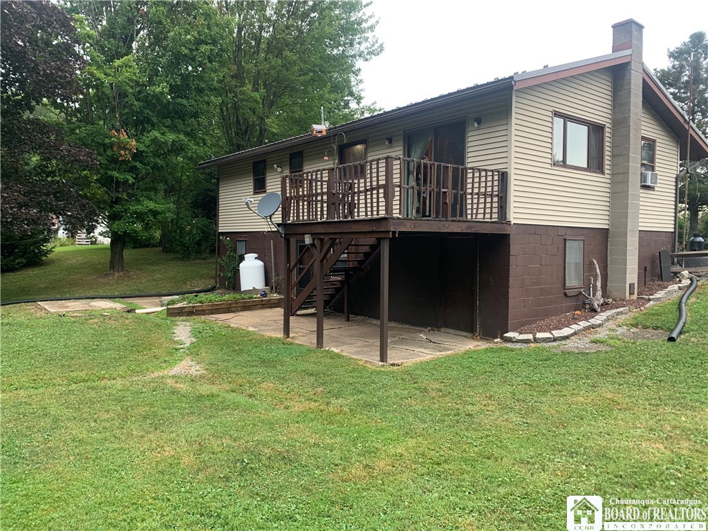 6799 Woleben Road Portland, NY 14787 - Photo 3 of 33 Back home view