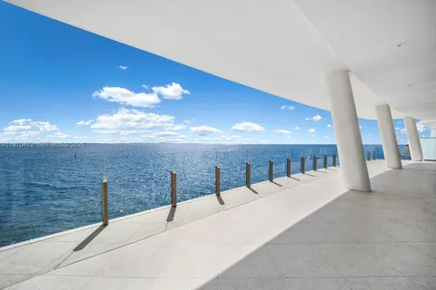 $10,100,000 | 5 Grove Isle Drive, Unit M301, Coconut Grove, FL 33133