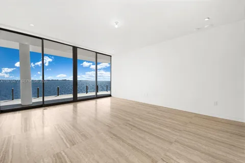 $10,100,000 | 5 Grove Isle Drive, Unit M301, Coconut Grove, FL 33133