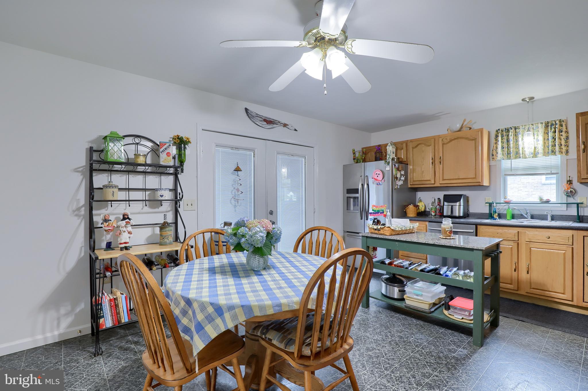 1546 Stony Battery Road Lancaster, PA 17601 - Photo 7 of 24 Gallery Image 7