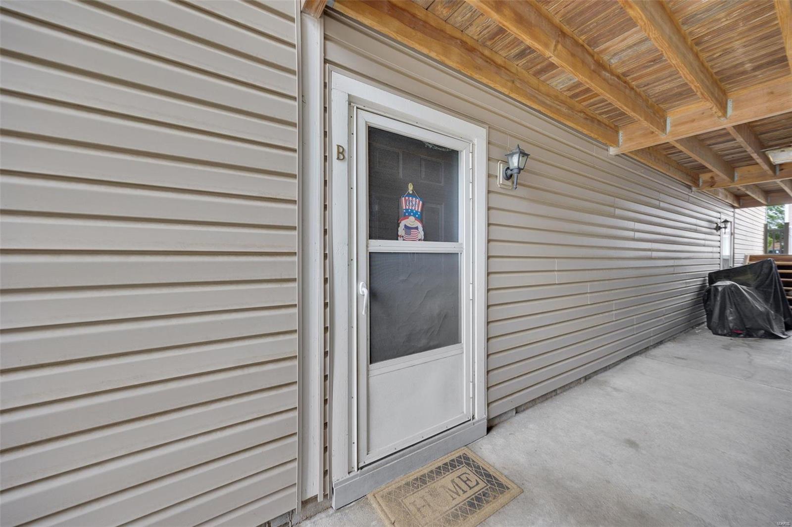 12122 Natural Bridge Road, Unit B Bridgeton, MO 63044 - Photo 13 of 21 Gallery Image 13
