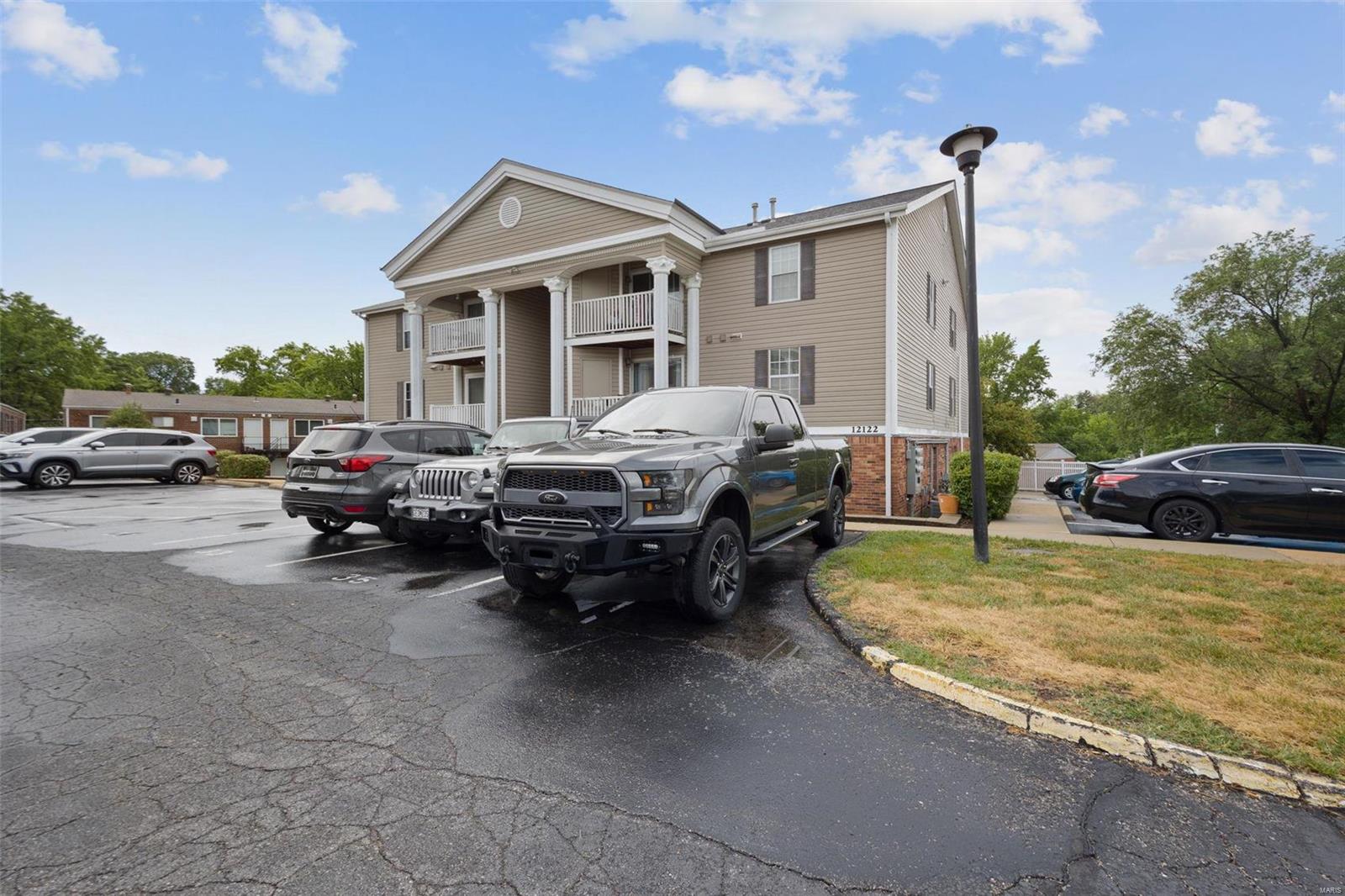 12122 Natural Bridge Road, Unit B Bridgeton, MO 63044 - Photo 17 of 21 Gallery Image 17