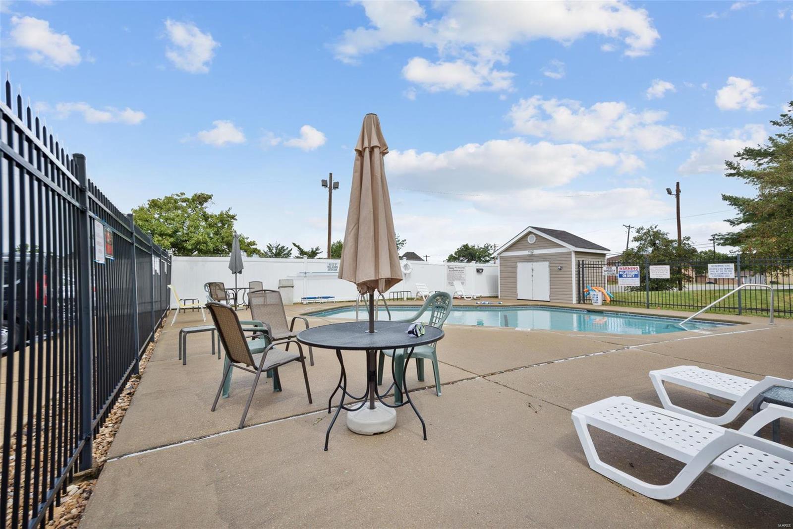 12122 Natural Bridge Road, Unit B Bridgeton, MO 63044 - Photo 18 of 21 Gallery Image 18