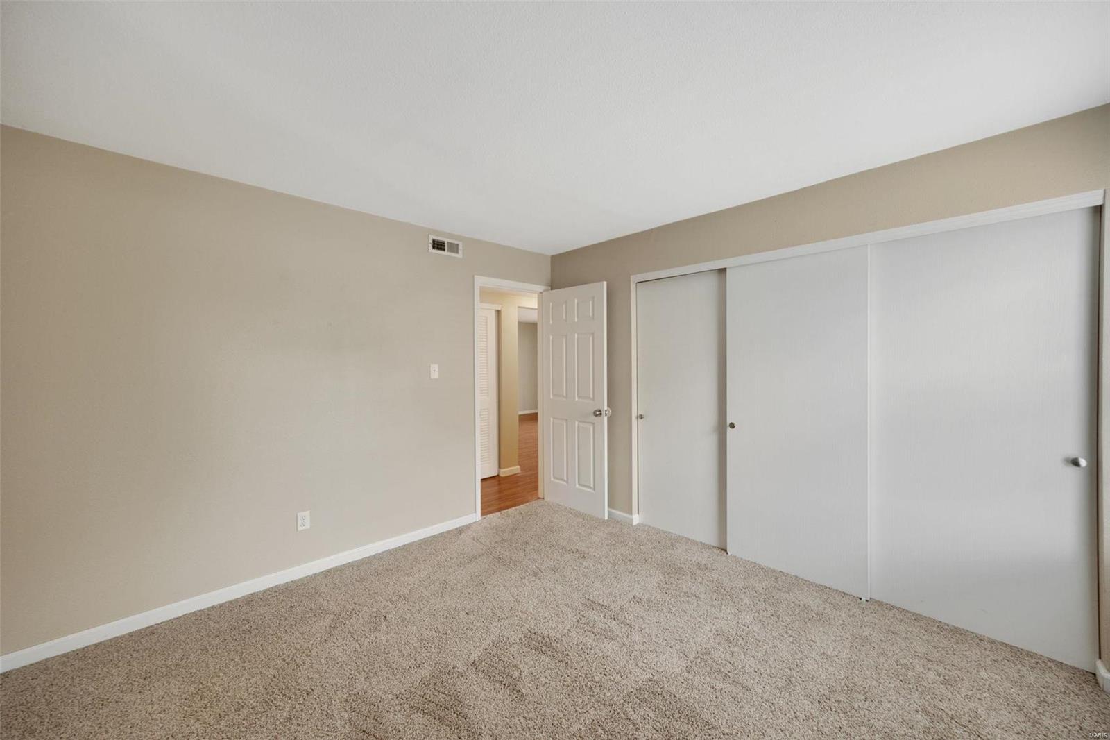 12122 Natural Bridge Road, Unit B Bridgeton, MO 63044 - Photo 10 of 21 Gallery Image 10