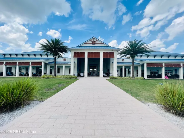 $2,180 | 403 Boracay Circle, St. Johns, FL 32259