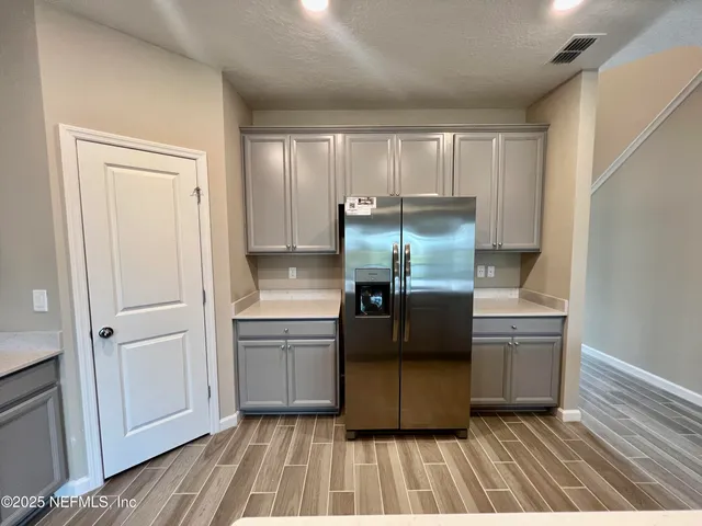 $2,180 | 403 Boracay Circle, St. Johns, FL 32259