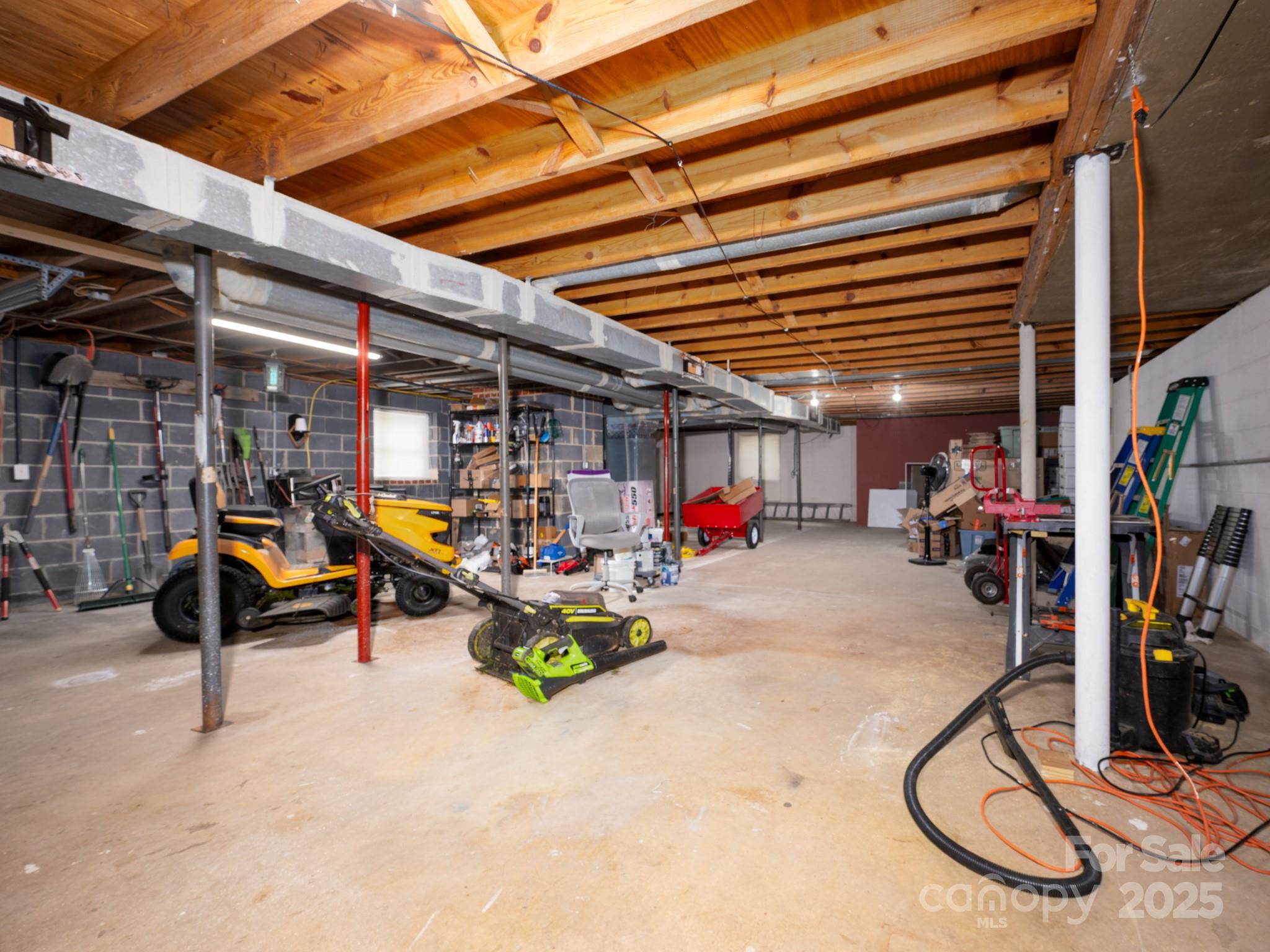 69 Katydid Drive Marion, NC 28752 - Photo 12 of 18