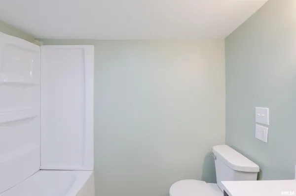 $69,900 | 506 West Poplar Street, West Frankfort, IL 62896
