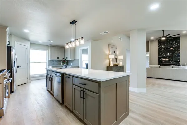 $5,800 | 7212 Canongate Drive, Dallas, TX 75248