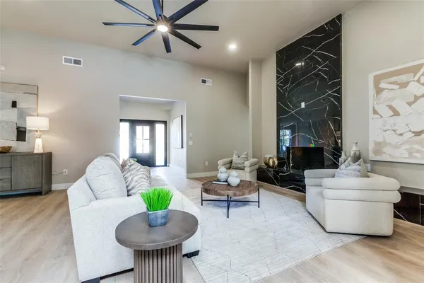 $5,800 | 7212 Canongate Drive, Dallas, TX 75248