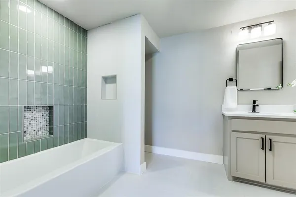 $5,800 | 7212 Canongate Drive, Dallas, TX 75248