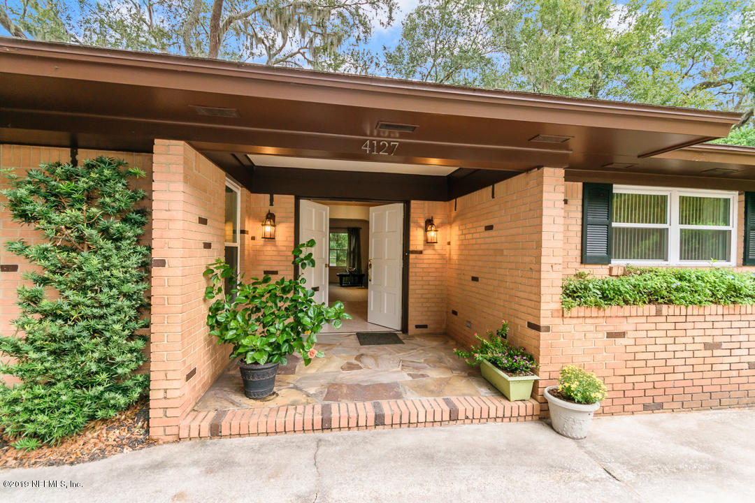 4127 Heath Road Jacksonville, FL 32277 - Photo 2 of 23 049-r