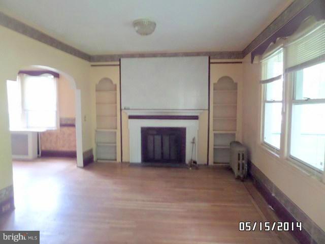 3505 Cedardale Road Baltimore, MD 21215 - Photo 2 of 20 Living Room