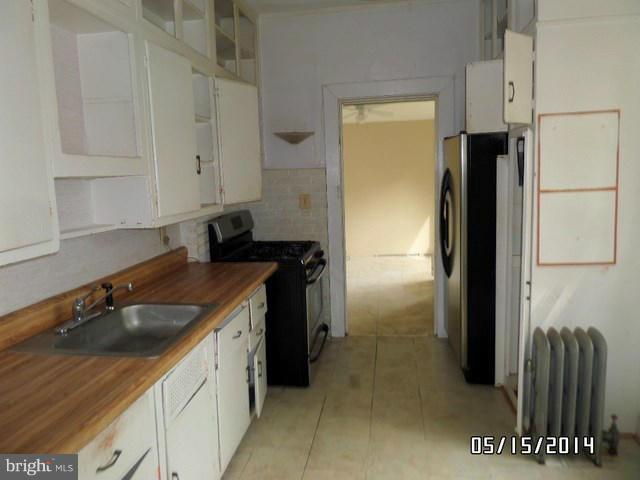 3505 Cedardale Road Baltimore, MD 21215 - Photo 8 of 20 Kitchen