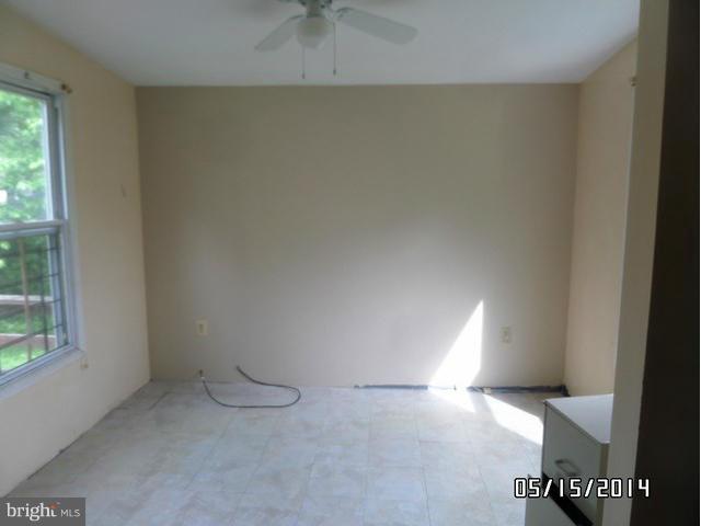 3505 Cedardale Road Baltimore, MD 21215 - Photo 9 of 20 Interior (General)
