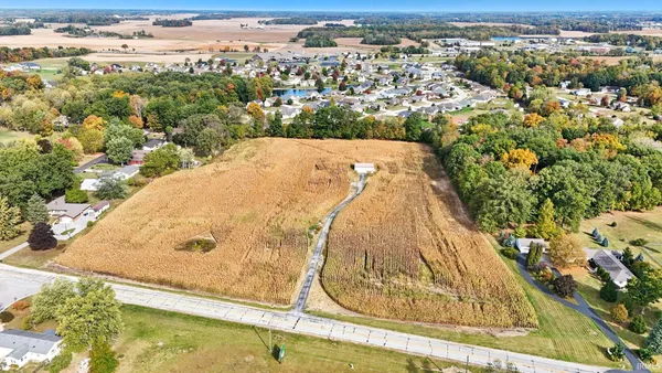 $324,900 | 1120 West Business 30, Columbia City, IN 46725