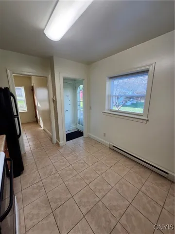 $2,500 | 2 Highland Street, Skaneateles, NY 13152