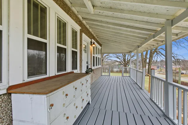 $229,900 | 117 Main Street North, New London, MN 56273