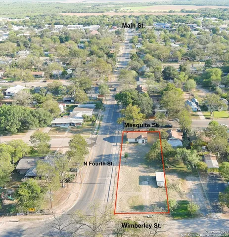 $149,000 | 732 East Mesquite Street, Uvalde, TX 78801