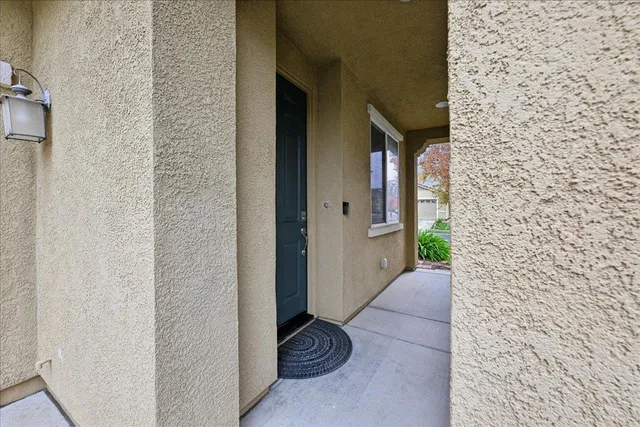 $642,600 | 2556 Kinsella Way, Roseville, CA 95747