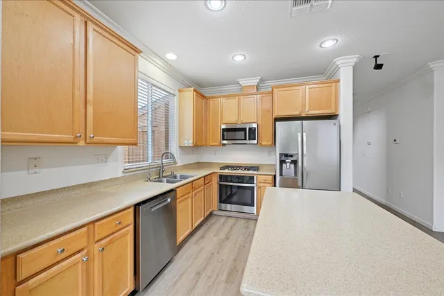 $642,600 | 2556 Kinsella Way, Roseville, CA 95747