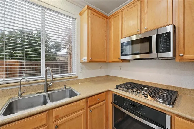 $642,600 | 2556 Kinsella Way, Roseville, CA 95747