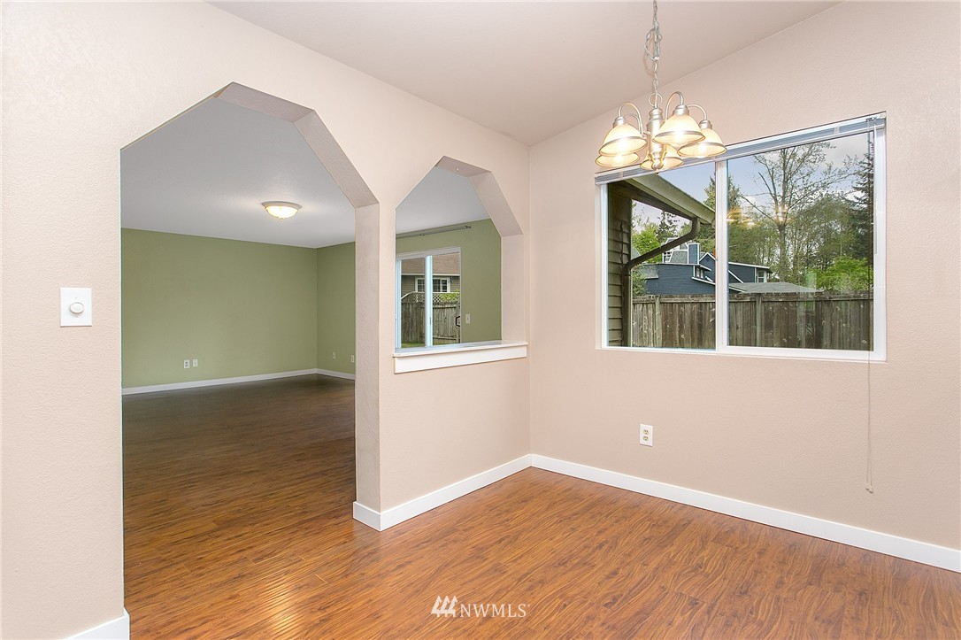 528 166th Place Southeast Bothell, WA 98012 - Photo 10 of 21