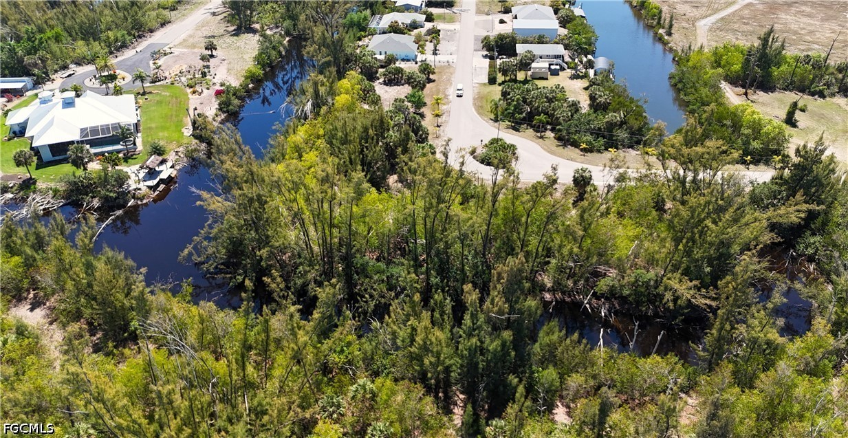 3940 Stabile Road St. James City, FL 33956 - Photo 8 of 11 Gallery Image 8