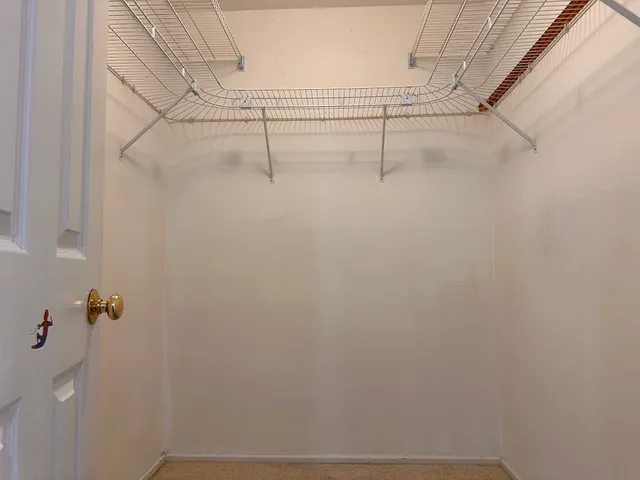 $2,475 | 263 Southwick Court, Unit 934, Vernon Hills, IL 60061