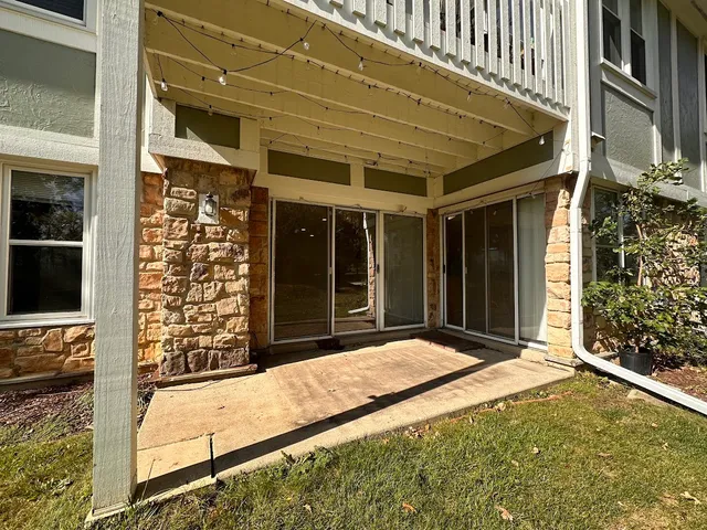 $2,475 | 263 Southwick Court, Unit 934, Vernon Hills, IL 60061