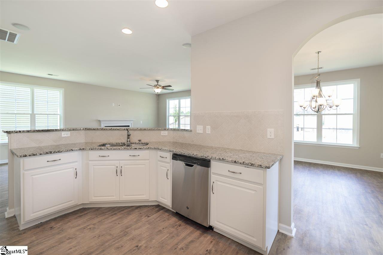 171 Eventine Way Boiling Springs, SC 29316 - Photo 5 of 14 Gallery Image 5