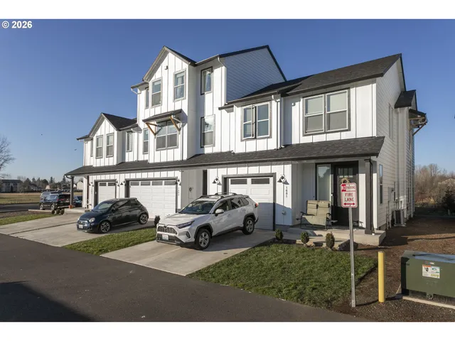 $459,900 | 1601 Northwest 5th Avenue, Battle Ground, WA 98604