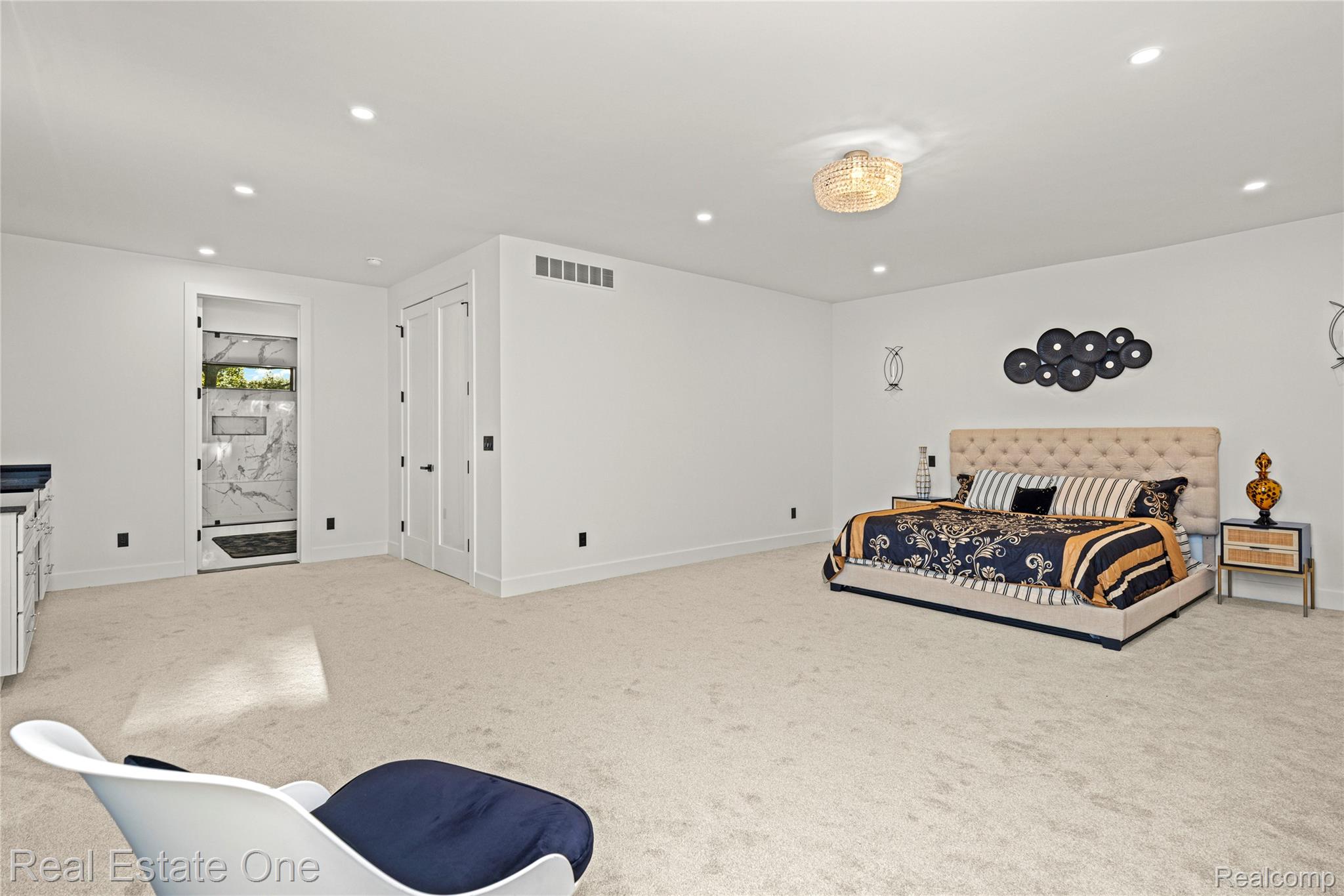 5321 Rochester Road Troy, MI 48085 - Photo 37 of 69 5321 Rochester - OnDemand Pix Photography (39).jpg