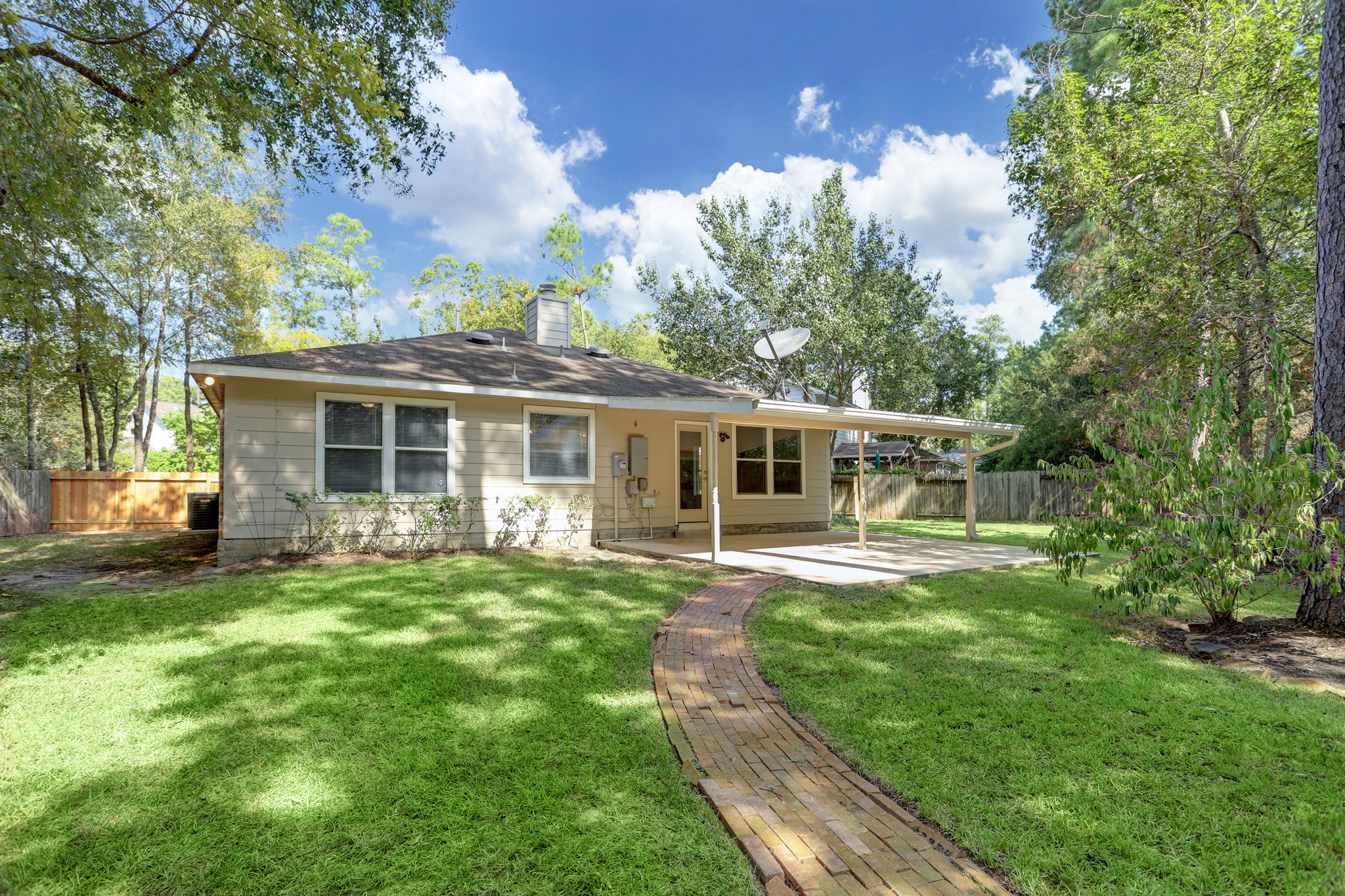 6 South Bristol Gate Place Spring, TX 77380 - Photo 32 of 33