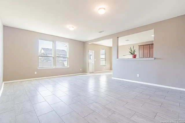 $1,850 | 11934 Sitio, San Antonio, TX 78254