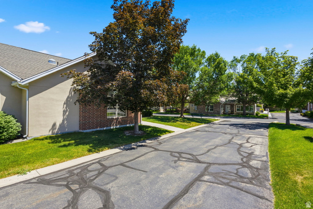 2047 West Abbey View Road, Unit 17C West Jordan, UT 84088 - Photo 50 of 50 View of street