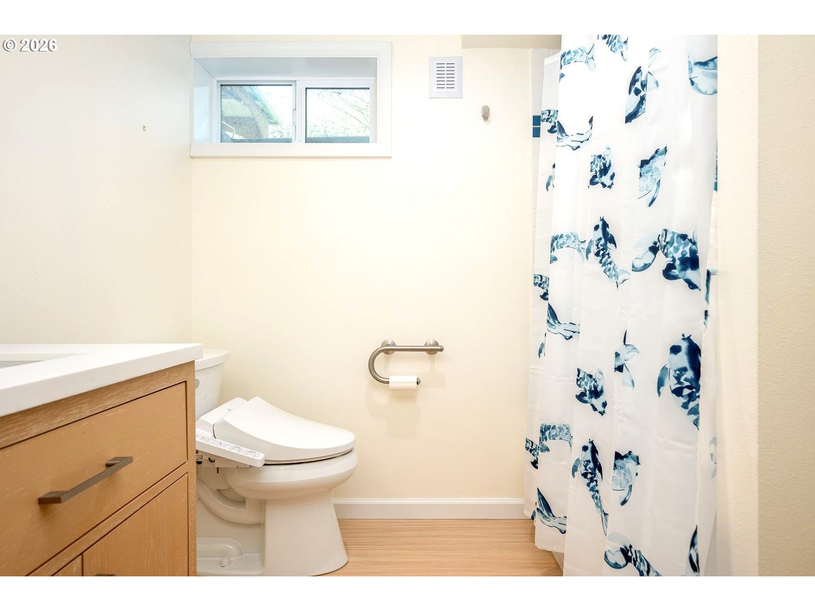 8922 Southeast Market Street Portland, OR 97216 - Photo 20 of 36