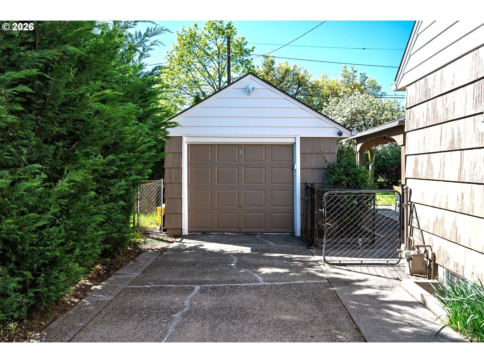 8922 Southeast Market Street Portland, OR 97216 - Photo 25 of 36