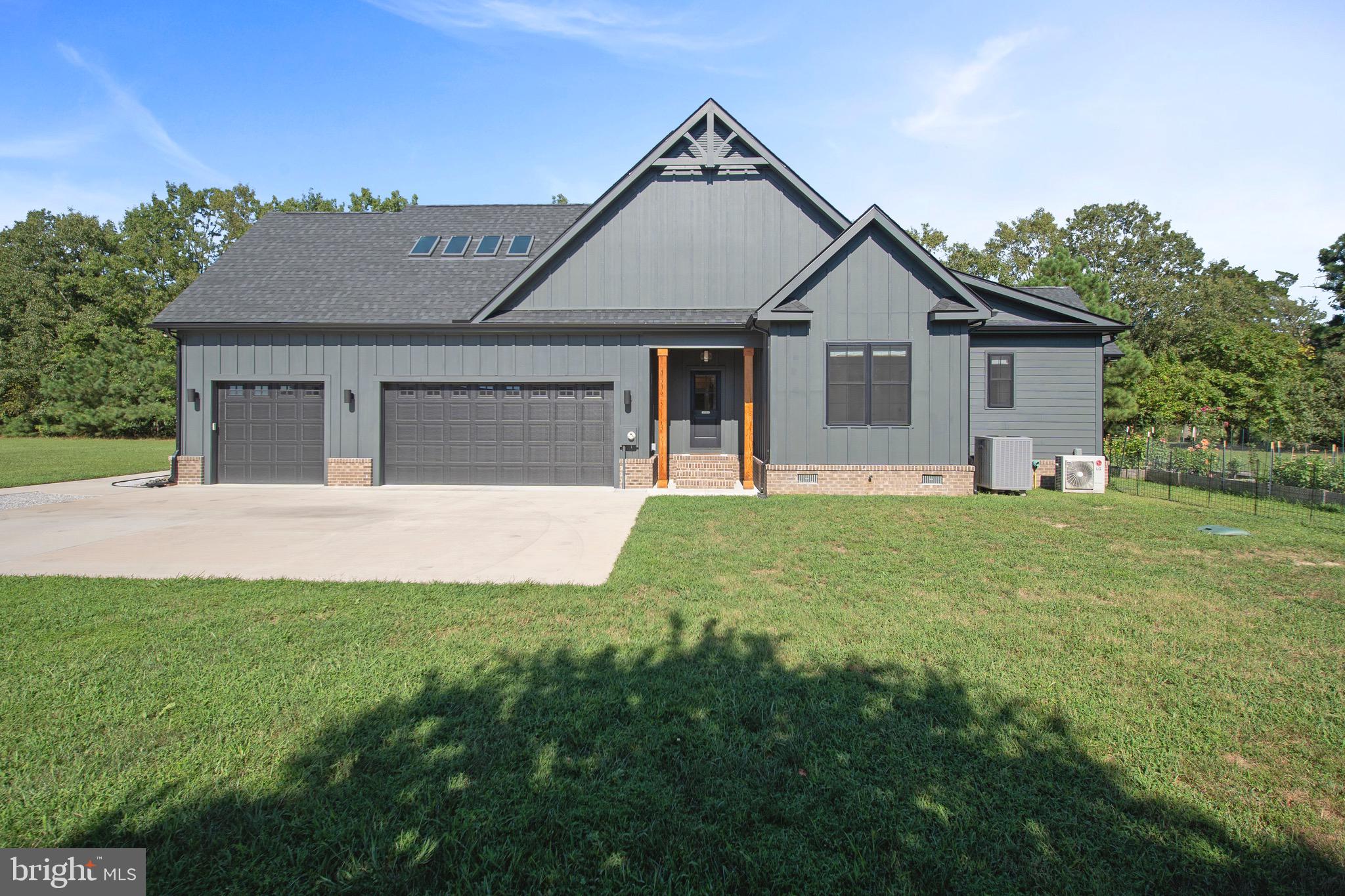 3311 Redden Ferry Road Eden, MD 21822 - Photo 65 of 75 a front view of house with yard and green space