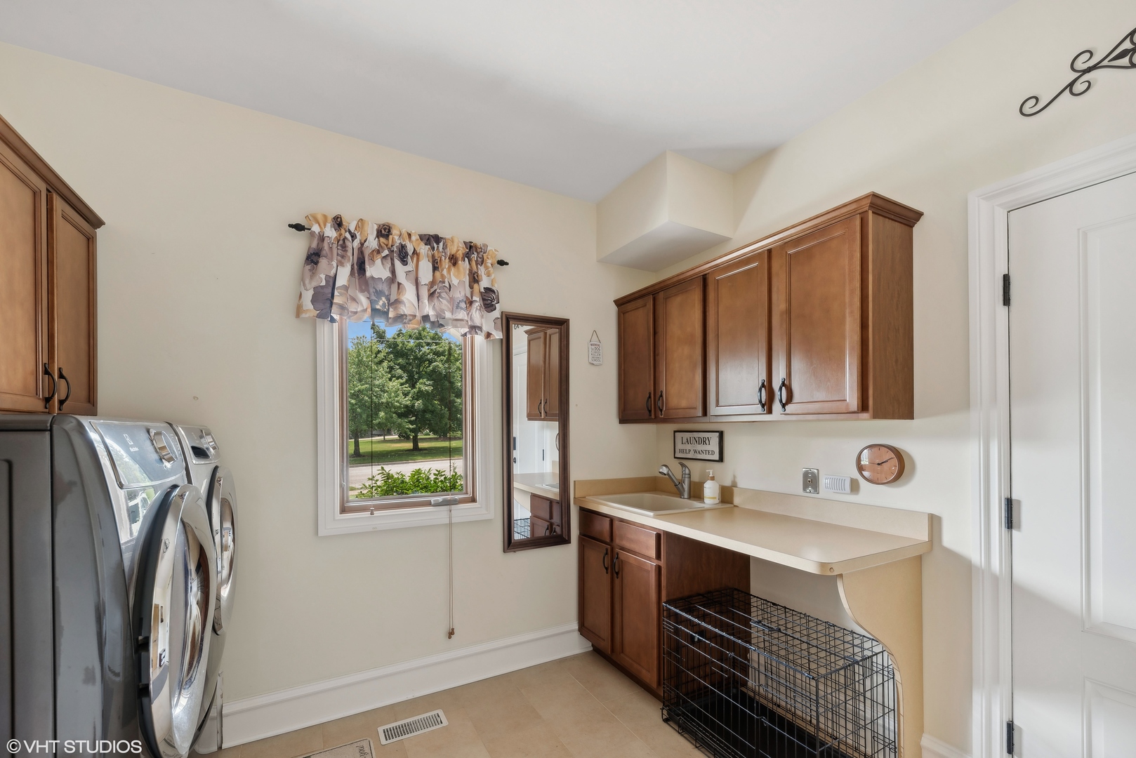 650 West End Road Roselle, IL 60172 - Photo 35 of 45 Gallery Image 35